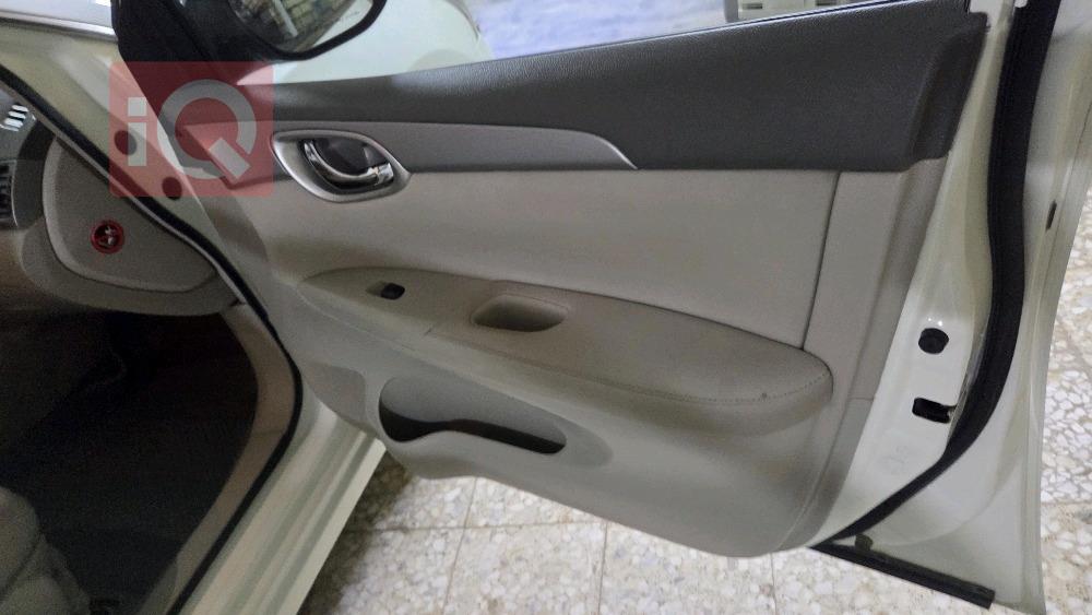 نیسان سێنترا